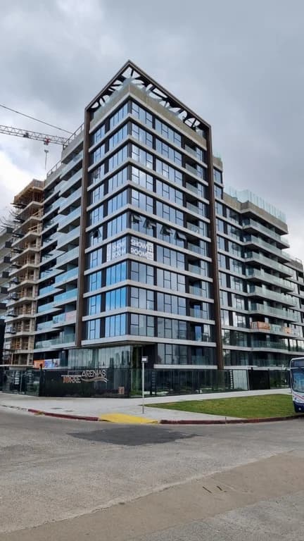 Apartamento de 2 dorm Rambla